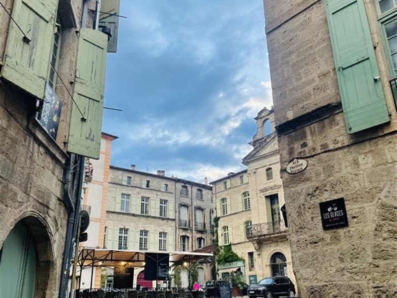Holidays in Occitanie, Pézenas